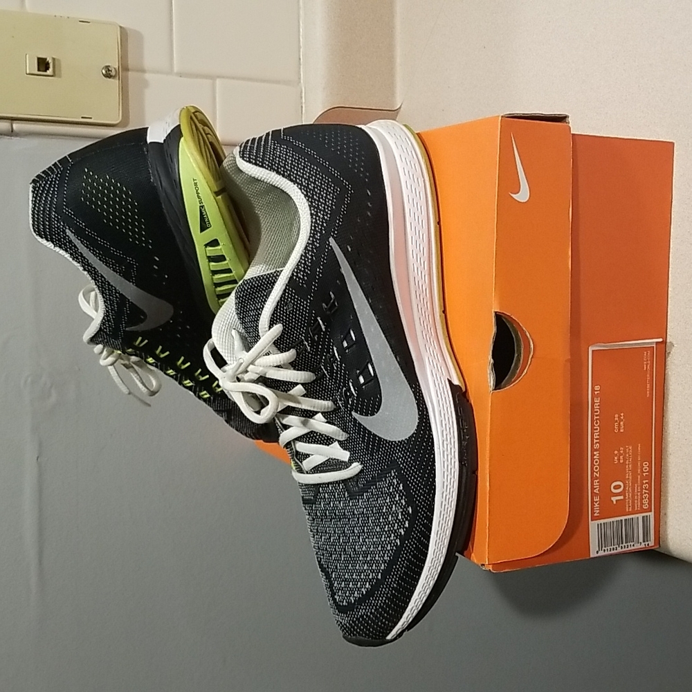 Nike